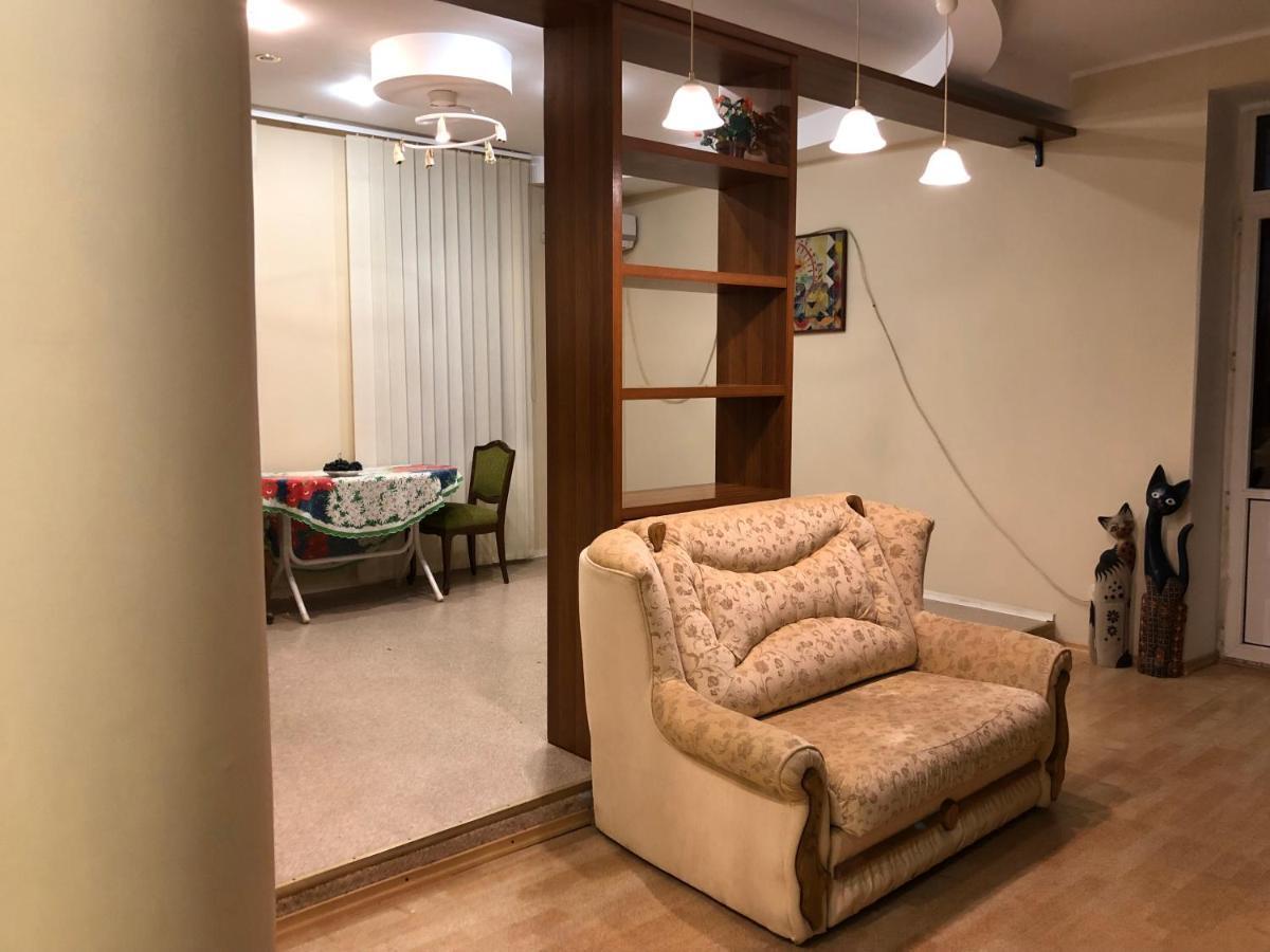 Lux In The Center With Jacuzzi Most City Area Ντνιπροπετρόφσκ Εξωτερικό φωτογραφία
